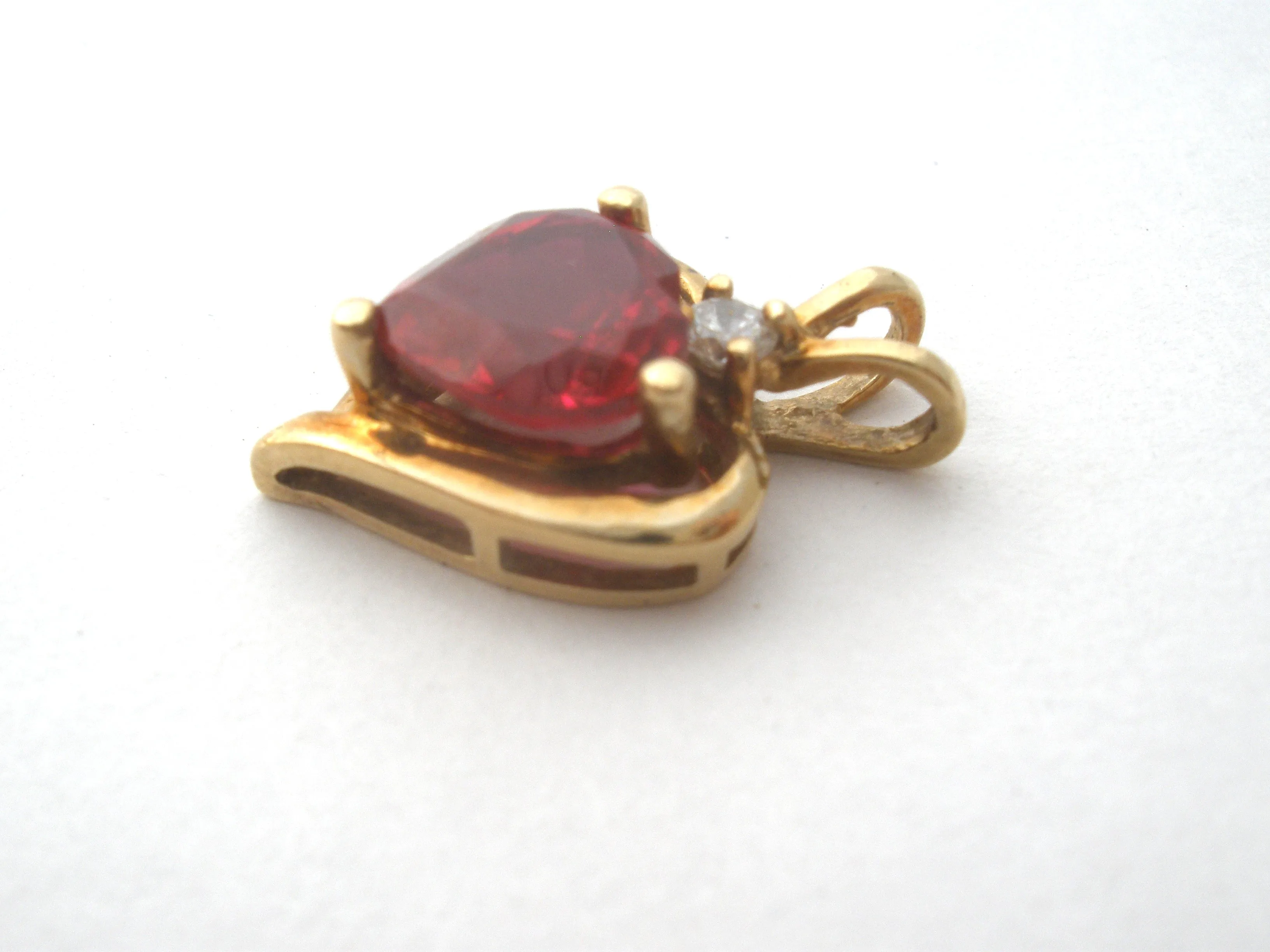 10K Gold Ruby Red CZ Pendant Vintage