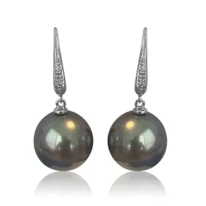 18kt White Gold Black Pearl and Diamond earrings