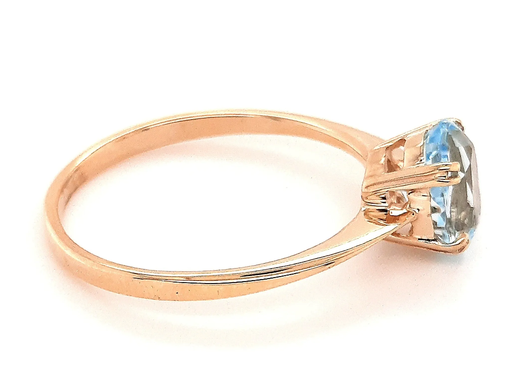 9ct Yellow Gold Topaz Solitaire Ring