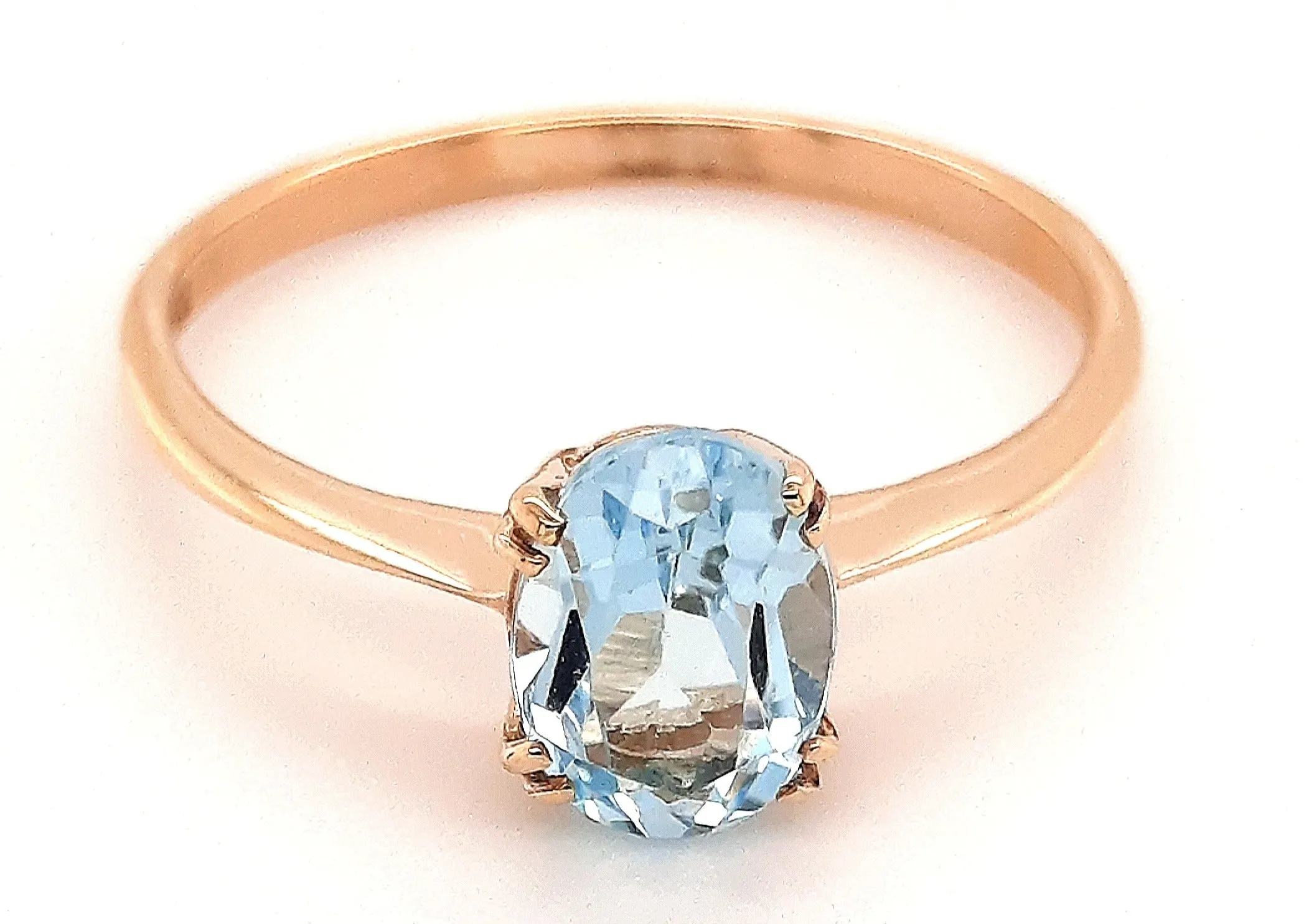 9ct Yellow Gold Topaz Solitaire Ring