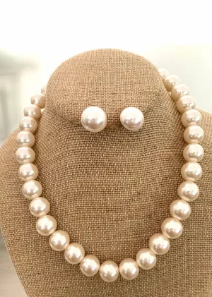 Classic Pearl and Earring Set