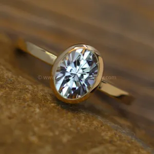 Clear Topaz Oval Yellow Gold Bezel Ring - 6x8mm Precision Cut Topaz