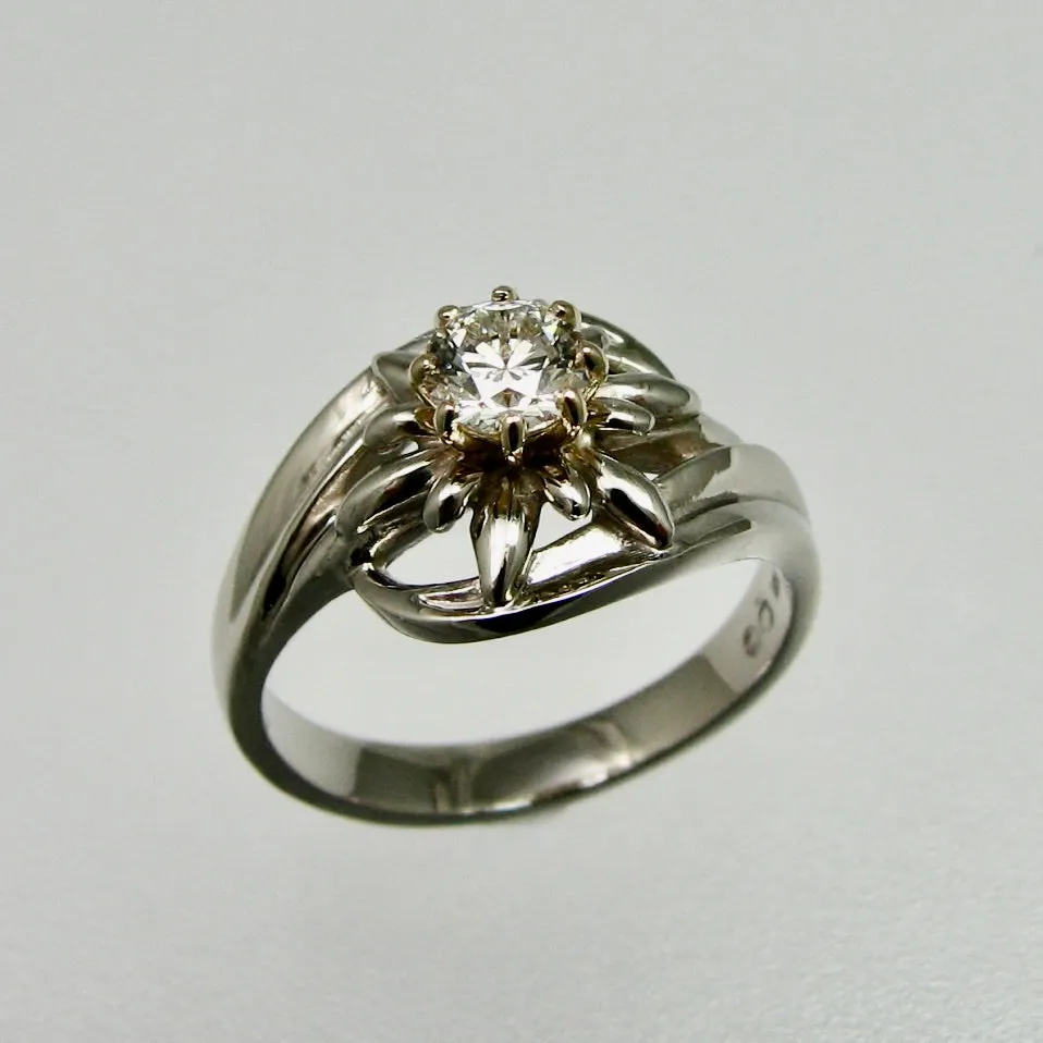 Edelweiss Ring w/14K Yellow Center