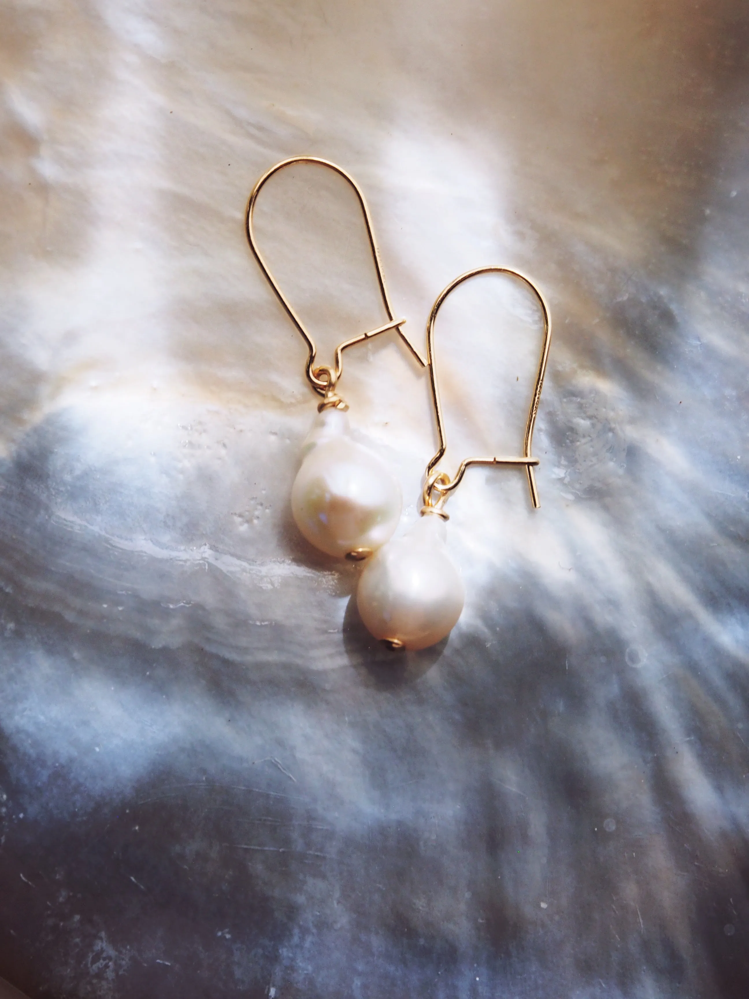 Flameball Pearl Drop Earrings - Kiele