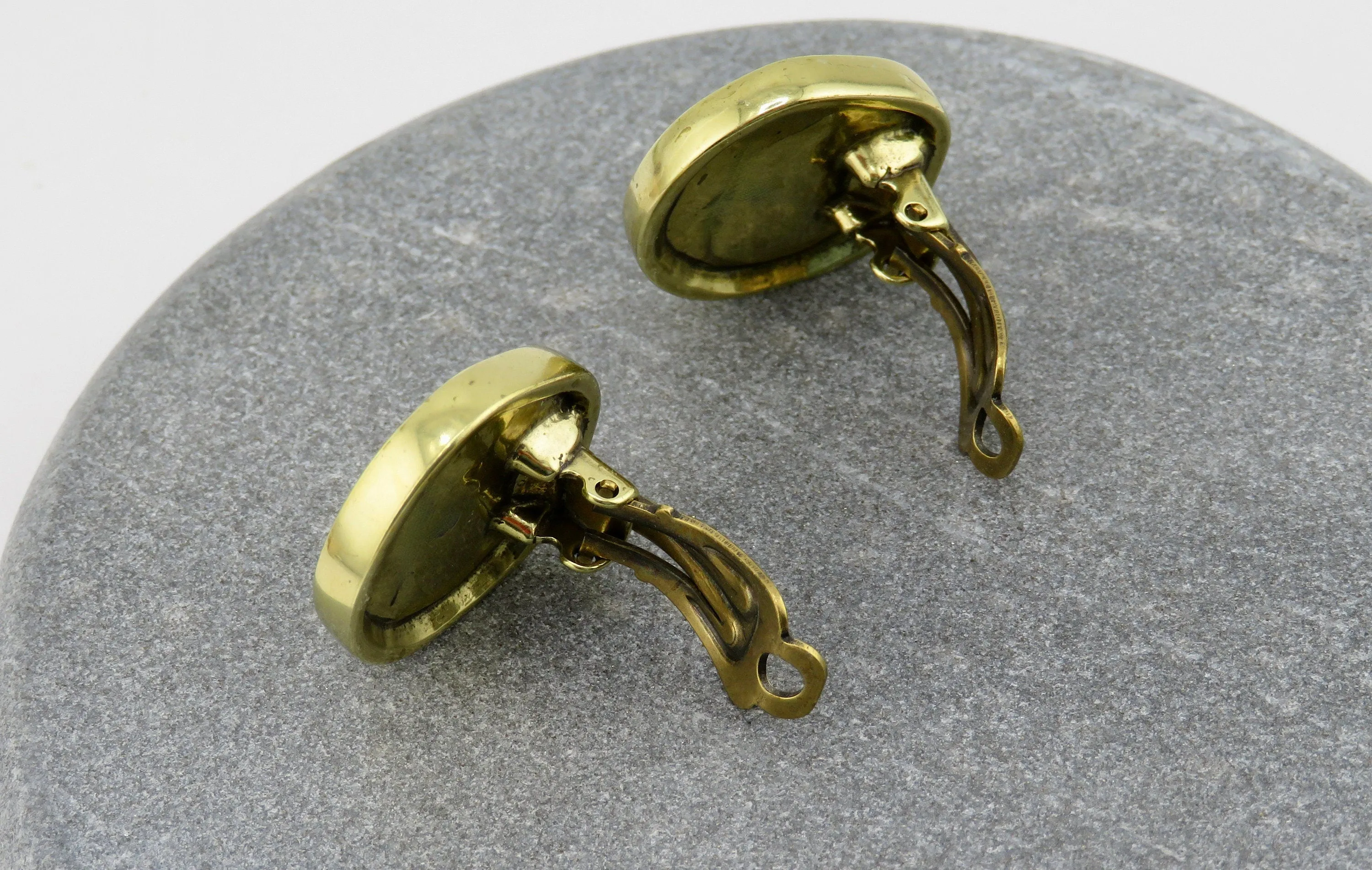 Hammered Round Clip On Earrings - Gold