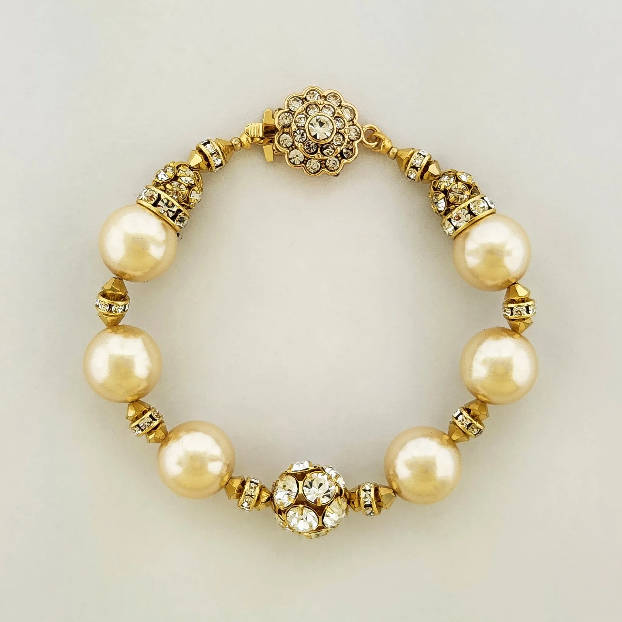 Pearl Bracelet with Crystal Embellishments