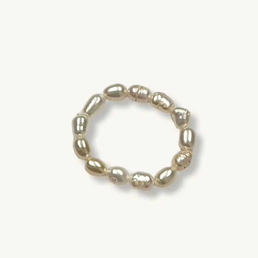 Percy Elastic Pearl Ring