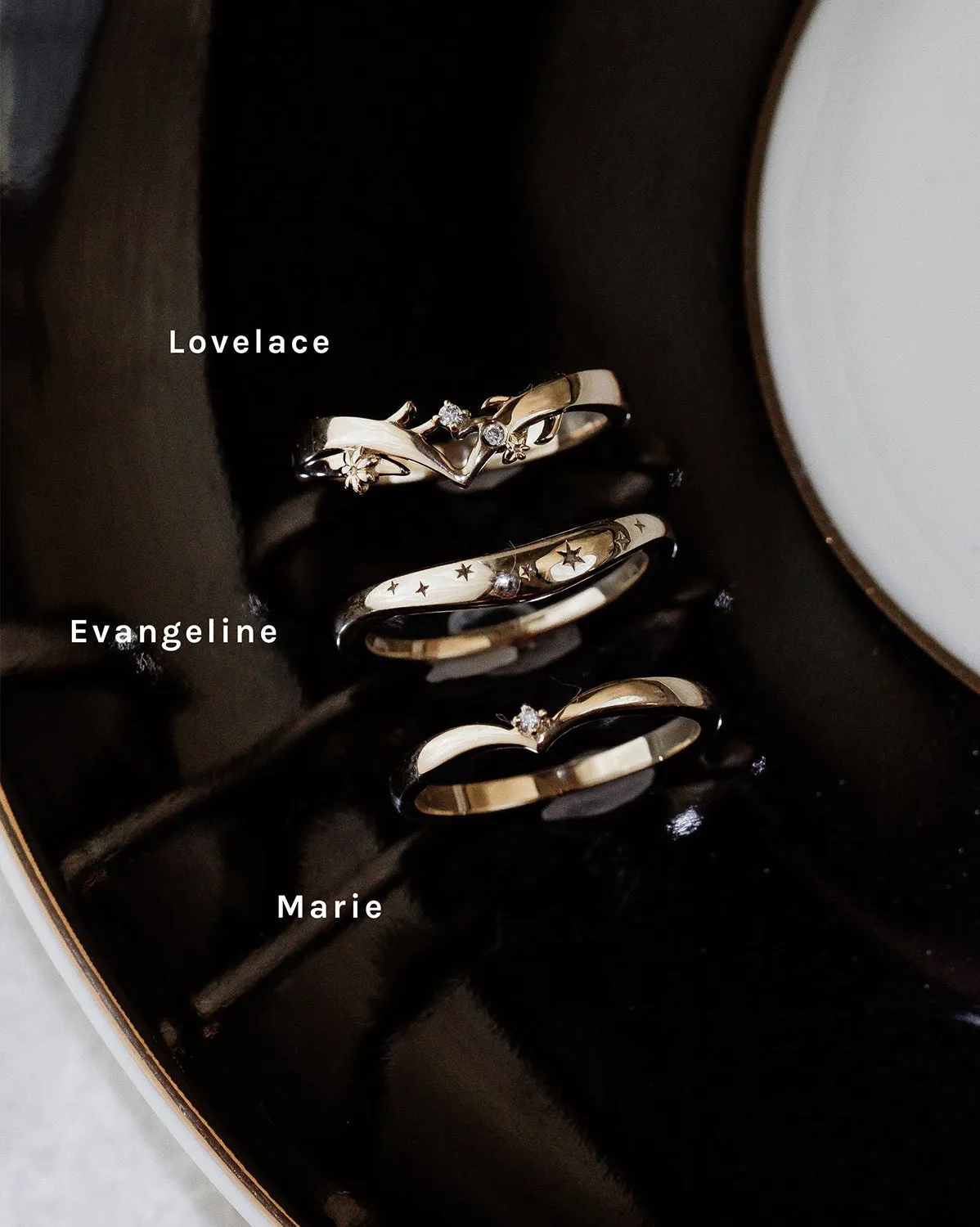 Solid Gold Evangeline Curved Ring