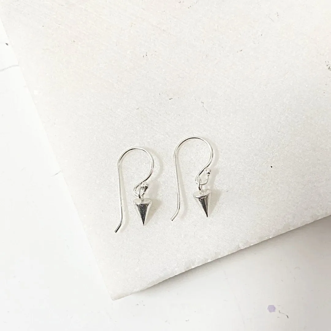 Tiny Spike Earrings-Uni-T