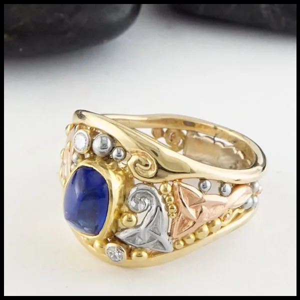 Trinity Knot Sapphire Cabochon Ring